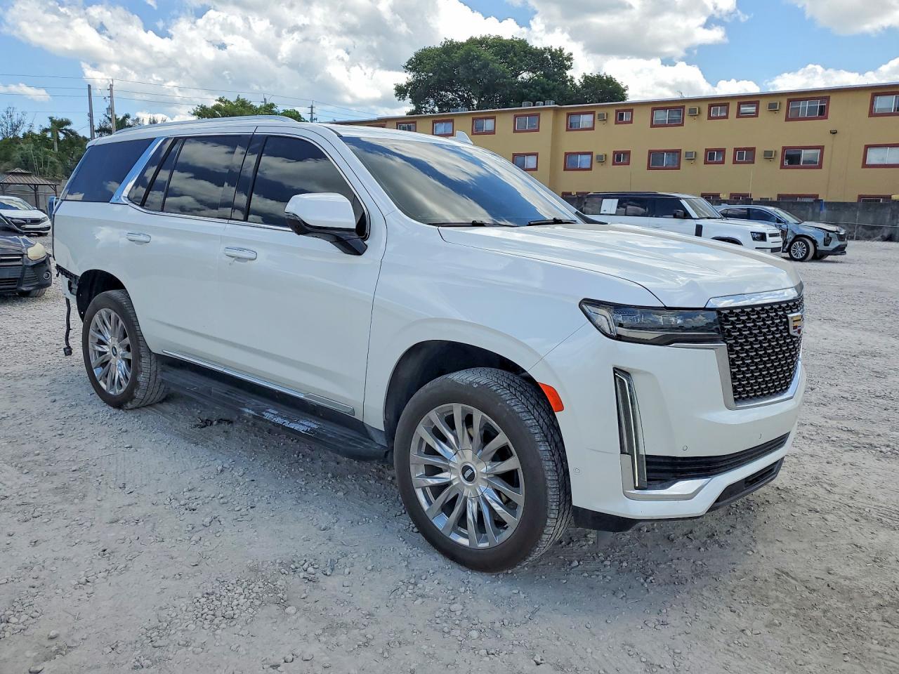 2024 Cadillac Escalade Premium Luxury - Фото 4