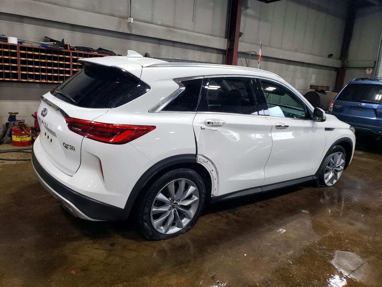 2019 Infiniti Qx50 Luxe - Фото 3