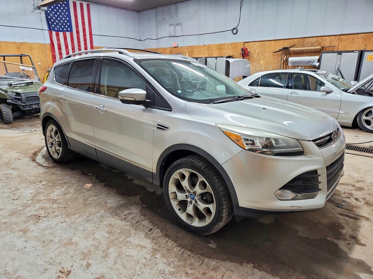 2013 Ford Escape Titanium - Фото 4