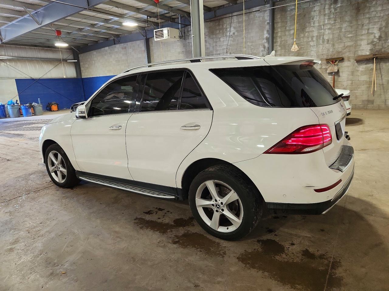 2017 Mercedes-Benz Gle 350 4Matic - Image 2