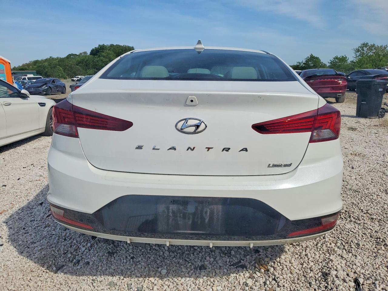 2020 Hyundai Elantra Limited - Image 6