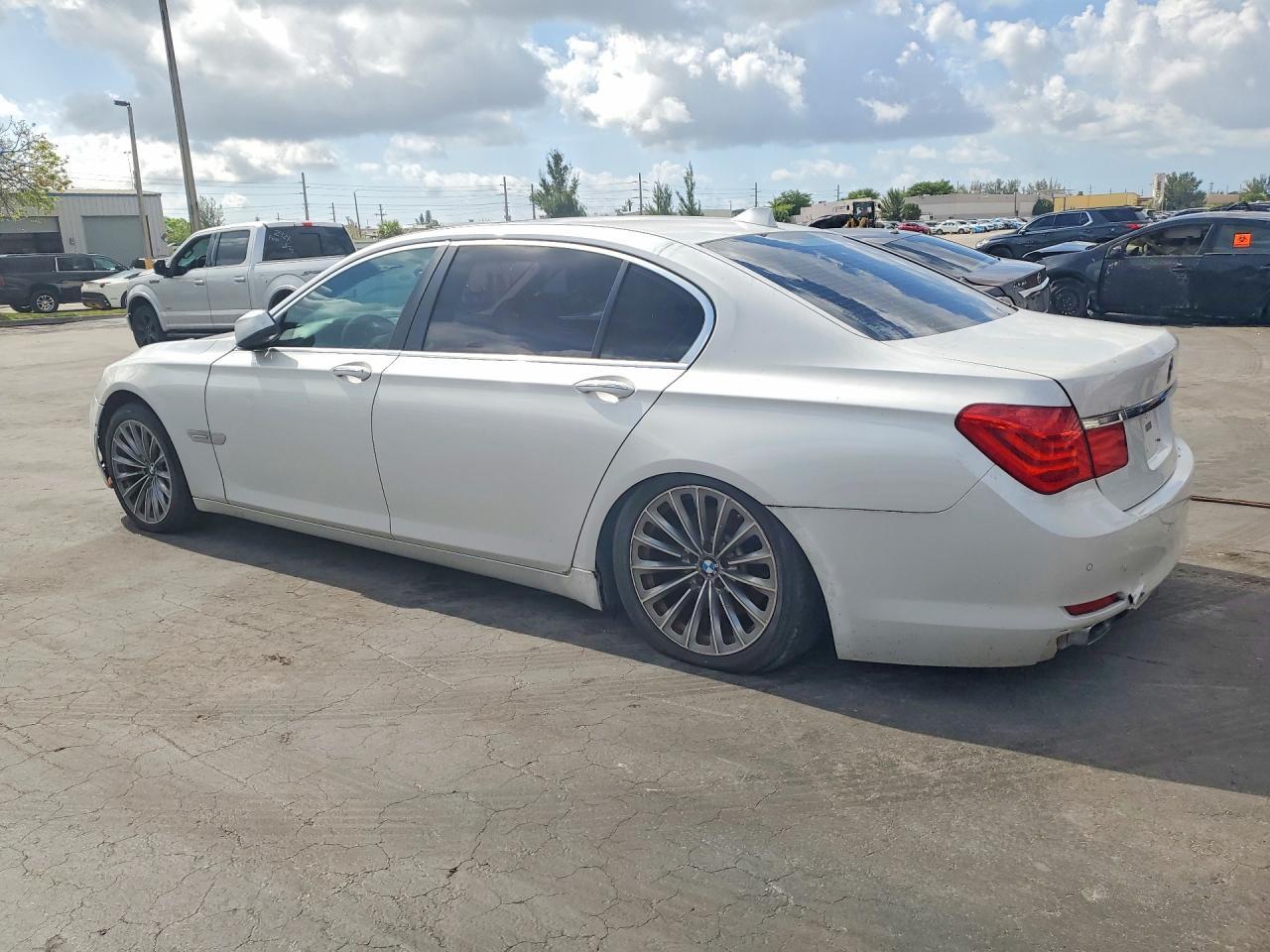 2012 BMW 740 Li - Image 2