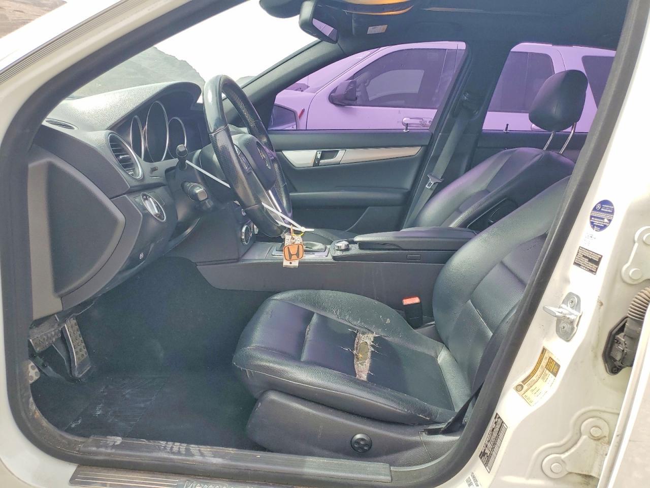 2012 Mercedes-Benz C 250 - Фото 7