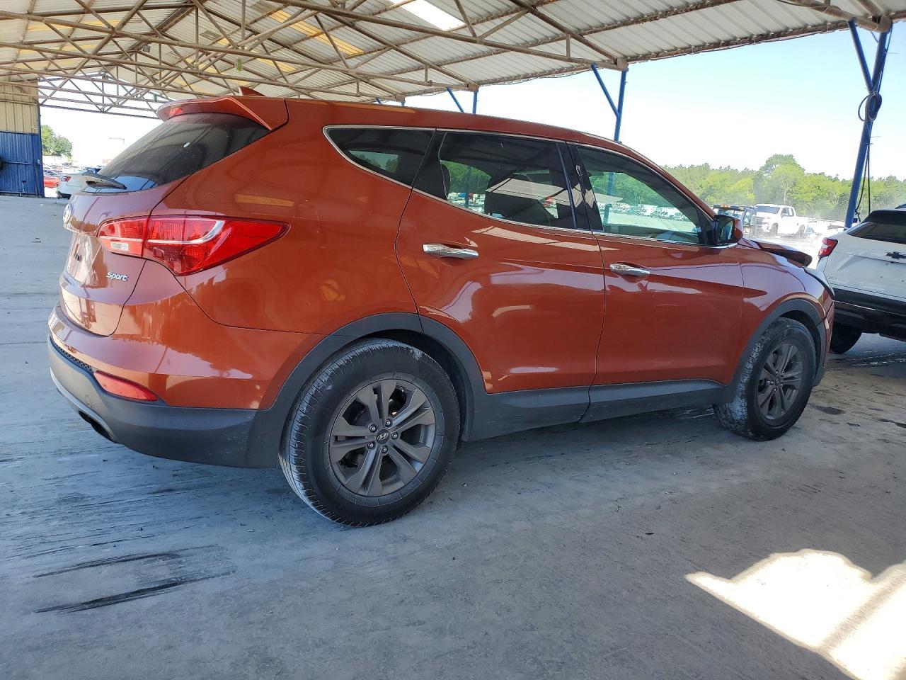 2016 Hyundai Santa Fe Sport 2.4L - Image 3