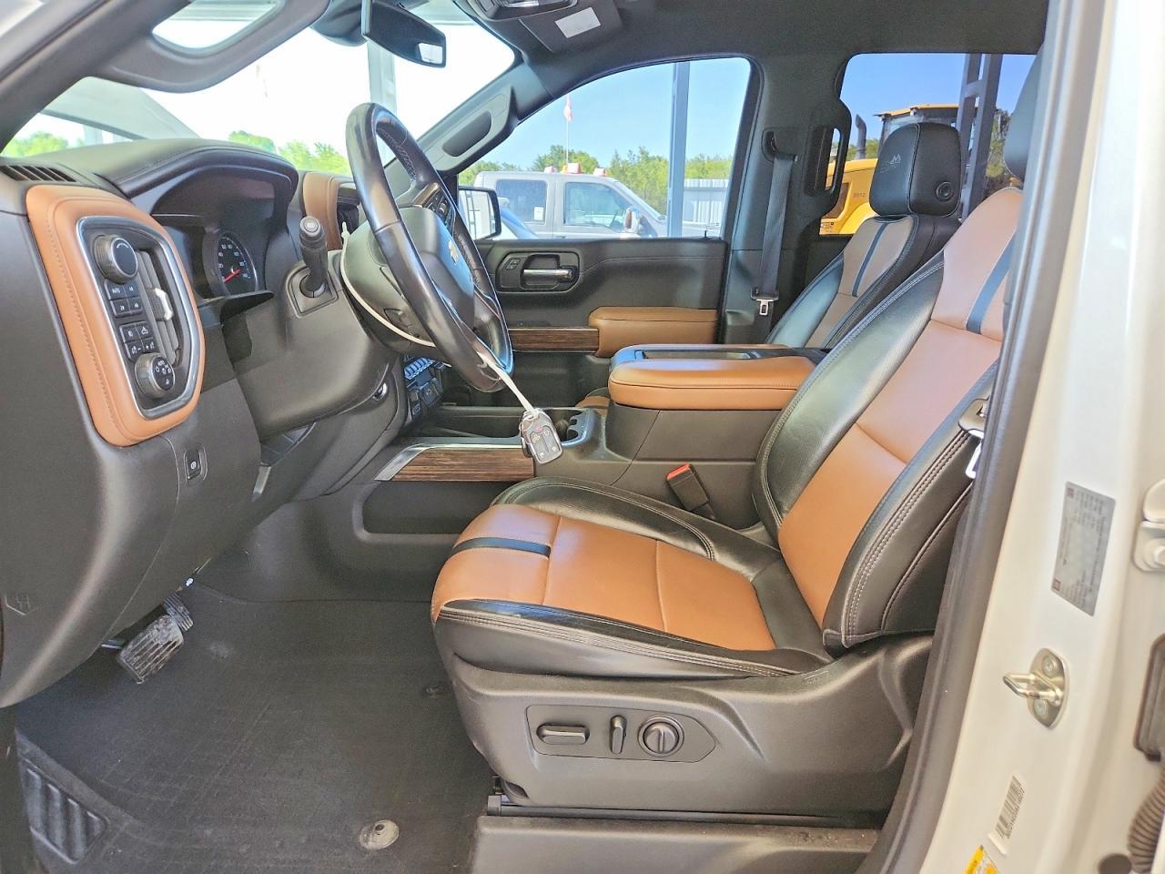 2019 Chevrolet Silverado K1500 High Country - Фото 7
