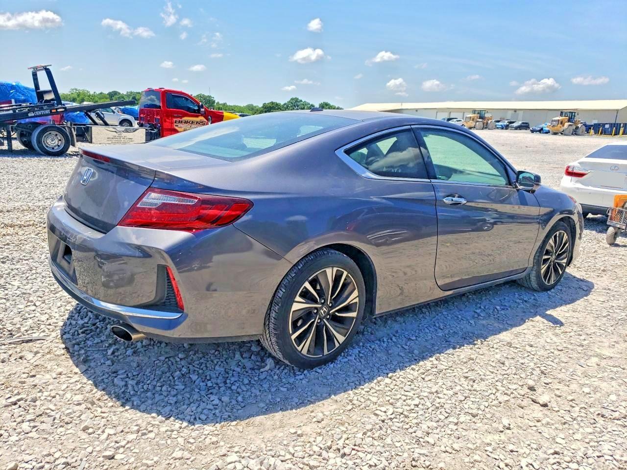 2017 Honda Accord Ex - Фото 3
