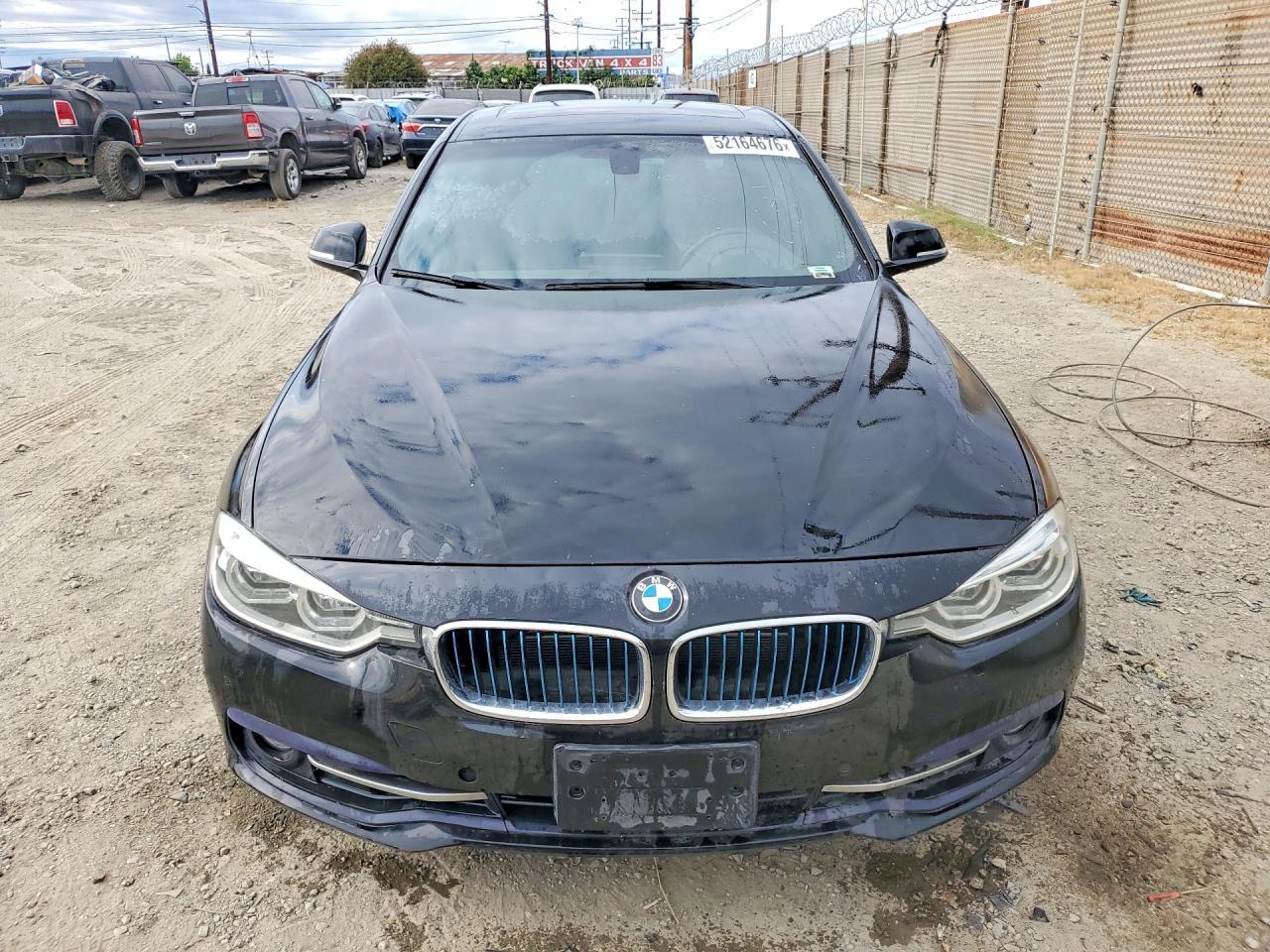 2017 BMW 330E - Фото 5