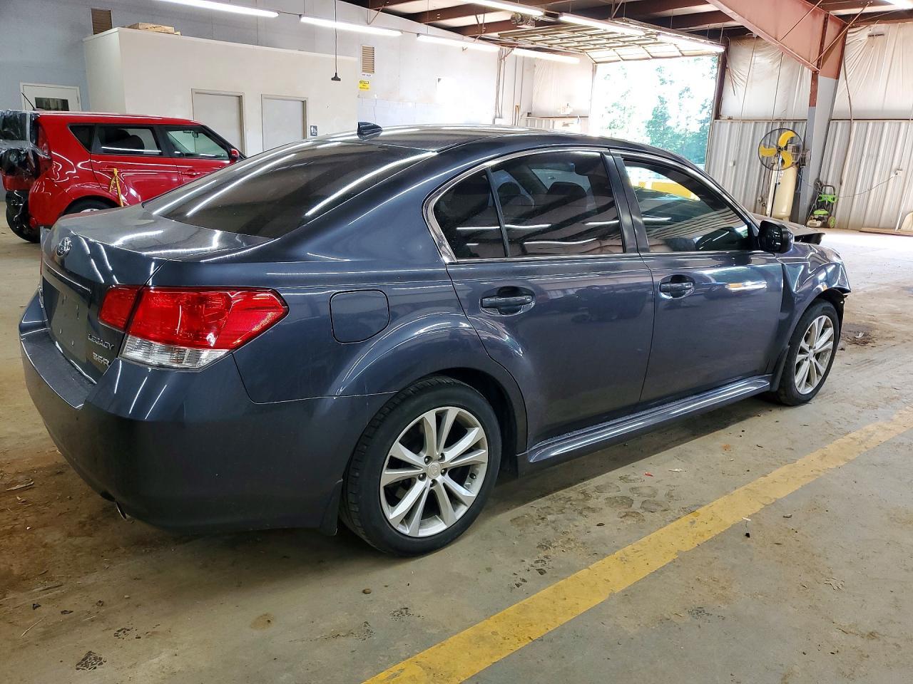 2014 Subaru Legacy 3.6R Limited - Фото 3