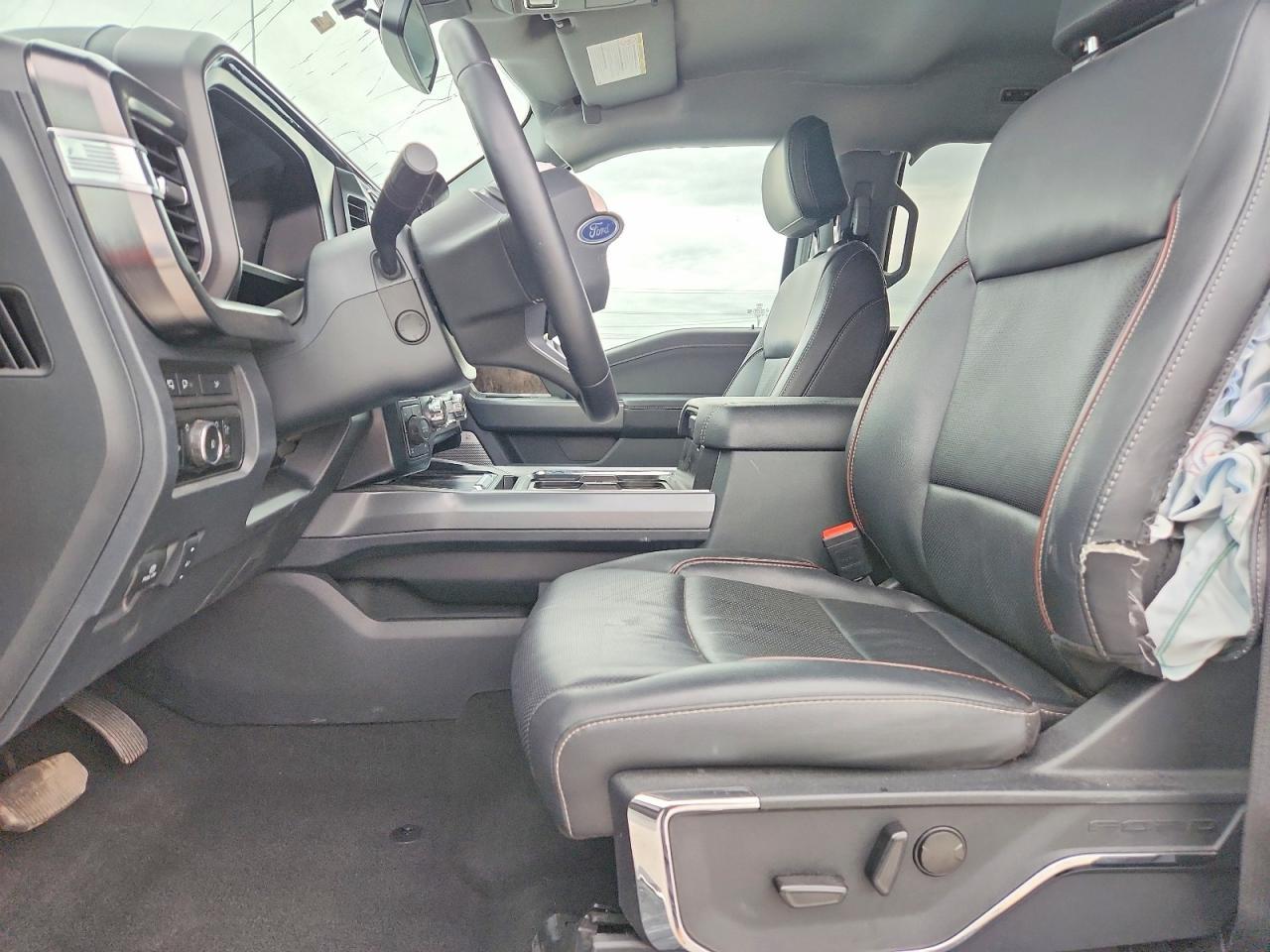 2023 Ford F250 Super Duty - Фото 7