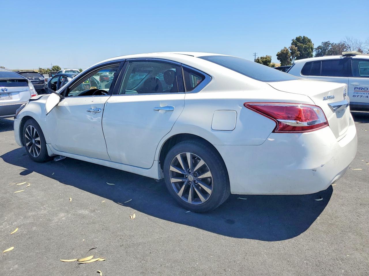 2013 Nissan Altima 2.5 - Фото 2