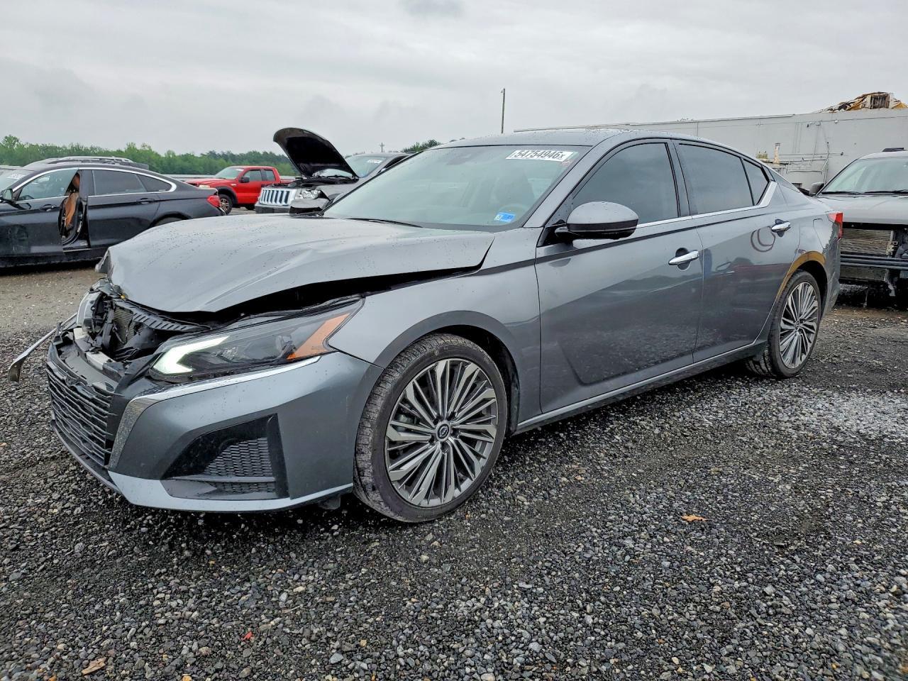 2023 Nissan Altima Sl