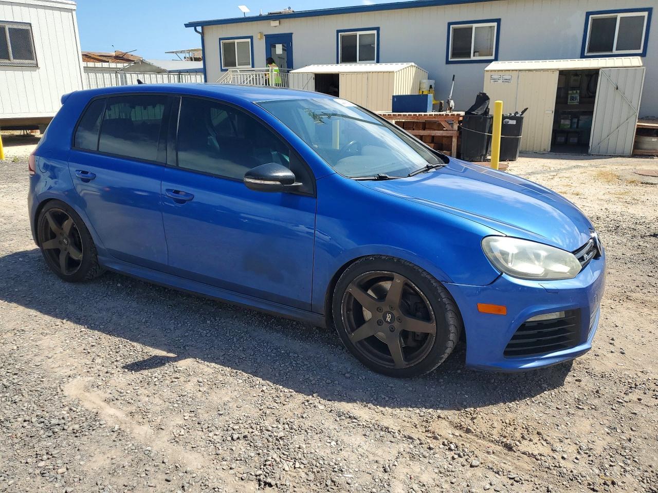 2013 Volkswagen Golf R - Image 4