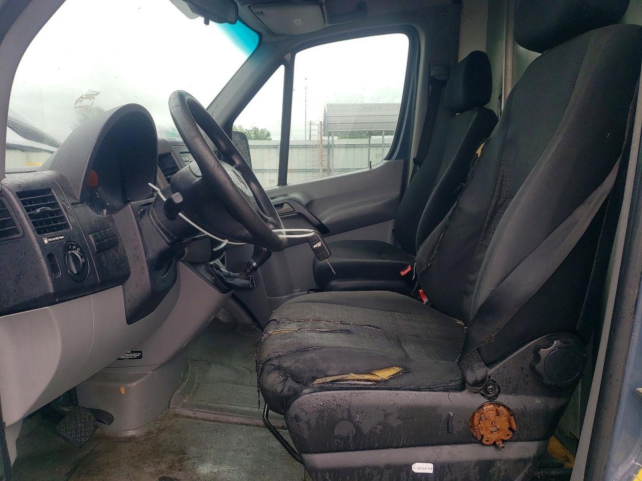 2018 Mercedes Benz Sprinter 2500 - Image 7
