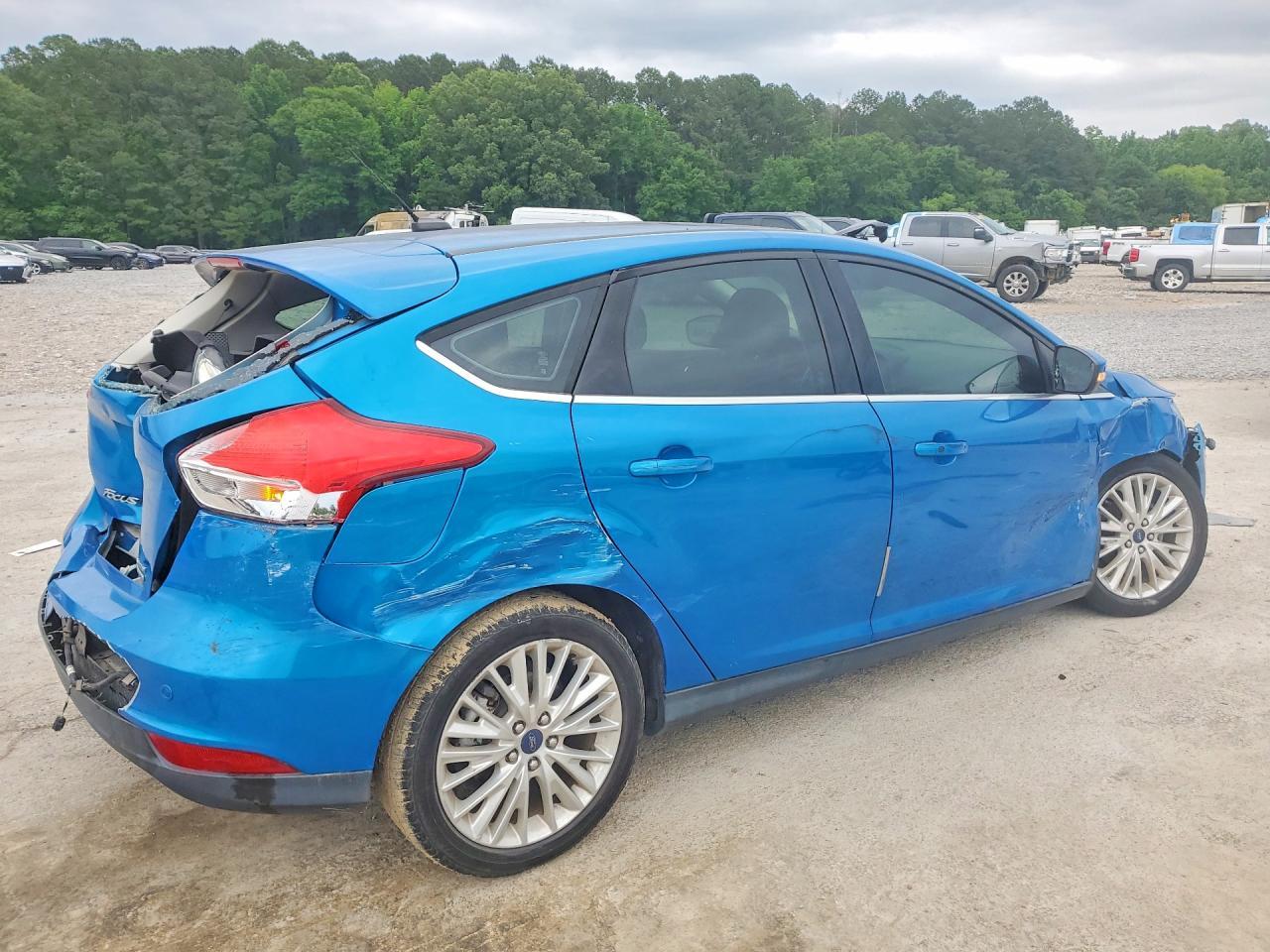 2015 Ford Focus Titanium - Image 3