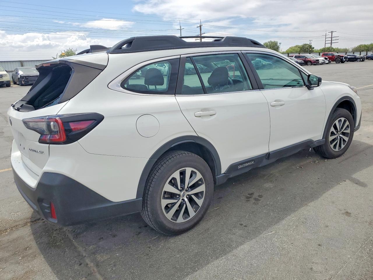2022 Subaru Outback - Фото 3
