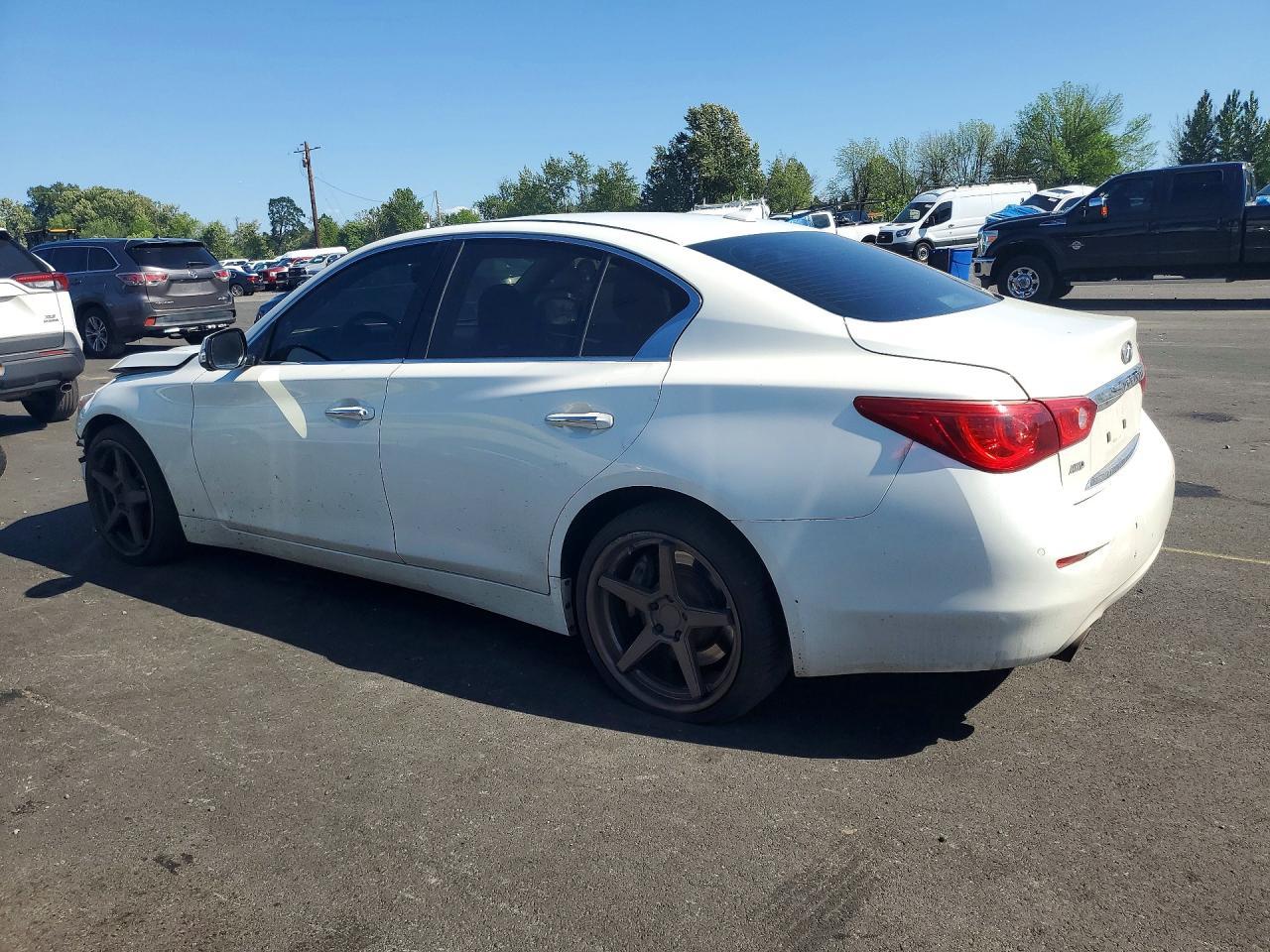 2014 Infiniti Q50 Sport - Image 2