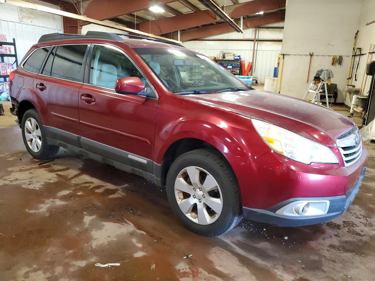 2011 Subaru Outback 2.5I Premium - Image 4