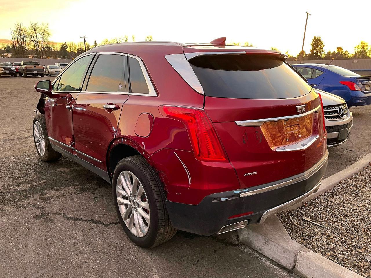 2019 Cadillac Xt5 Premium Luxury - Image 3