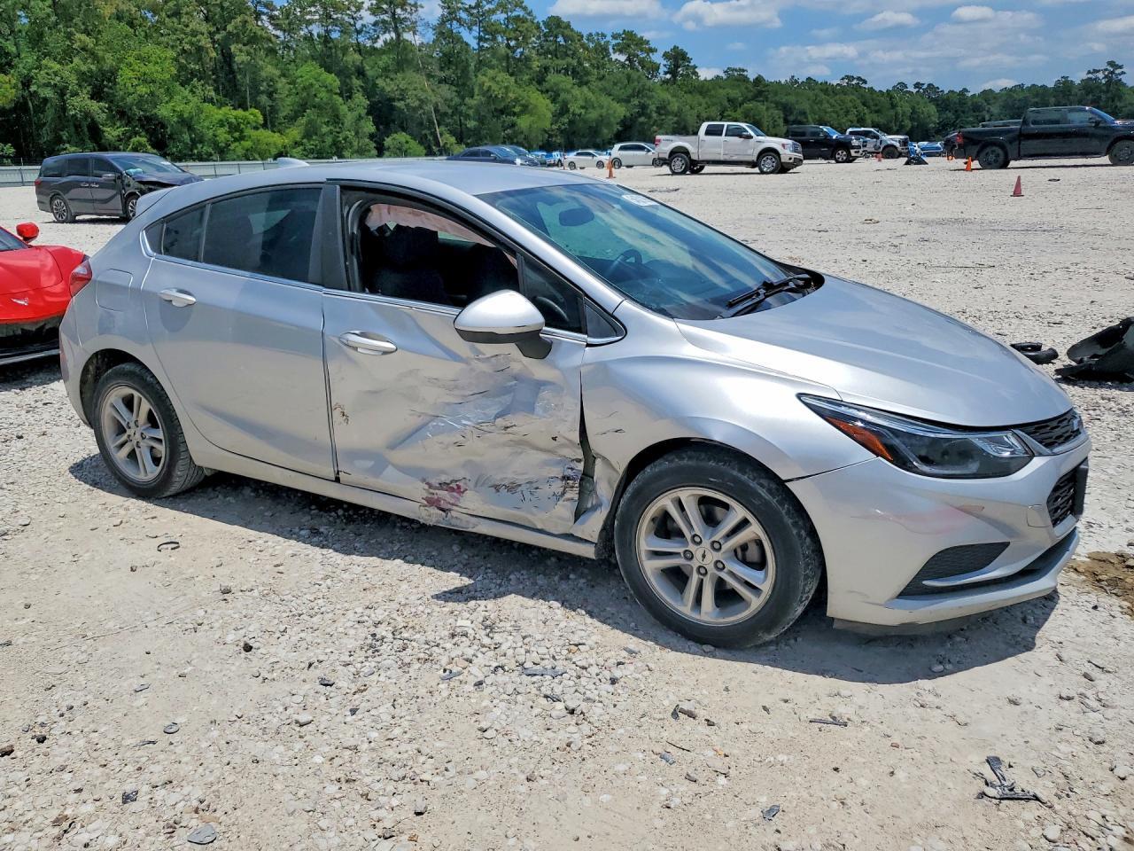 2018 Chevrolet Cruze Lt - Фото 4
