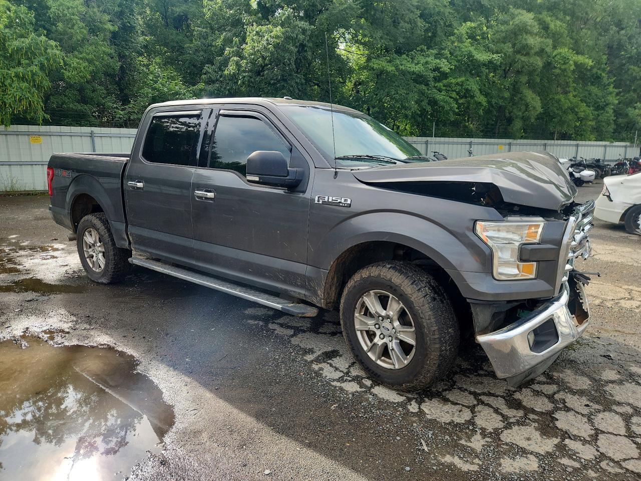 2015 Ford F150 Supercrew - Фото 4