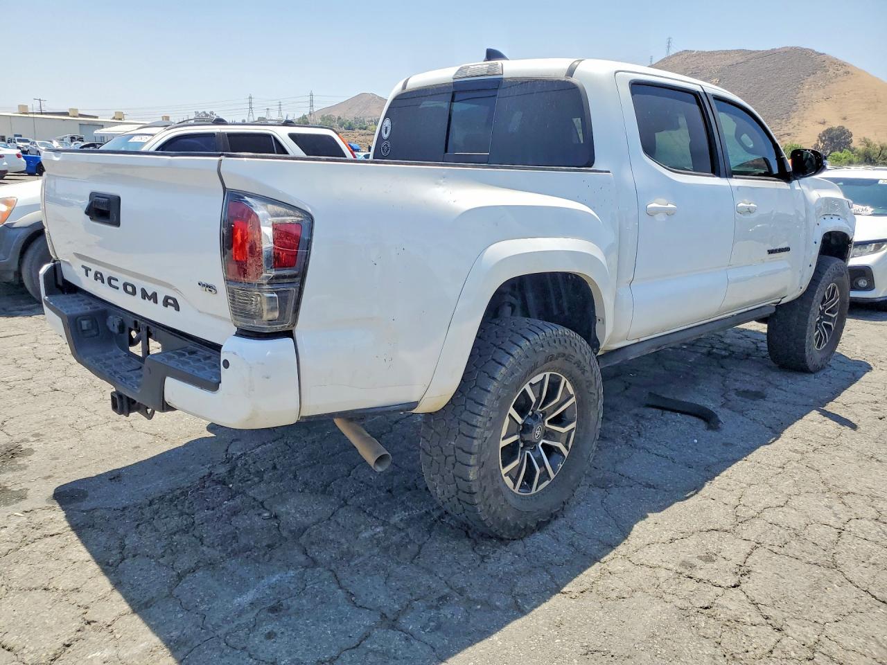 2022 Toyota Tacoma Trd Sport - Фото 3