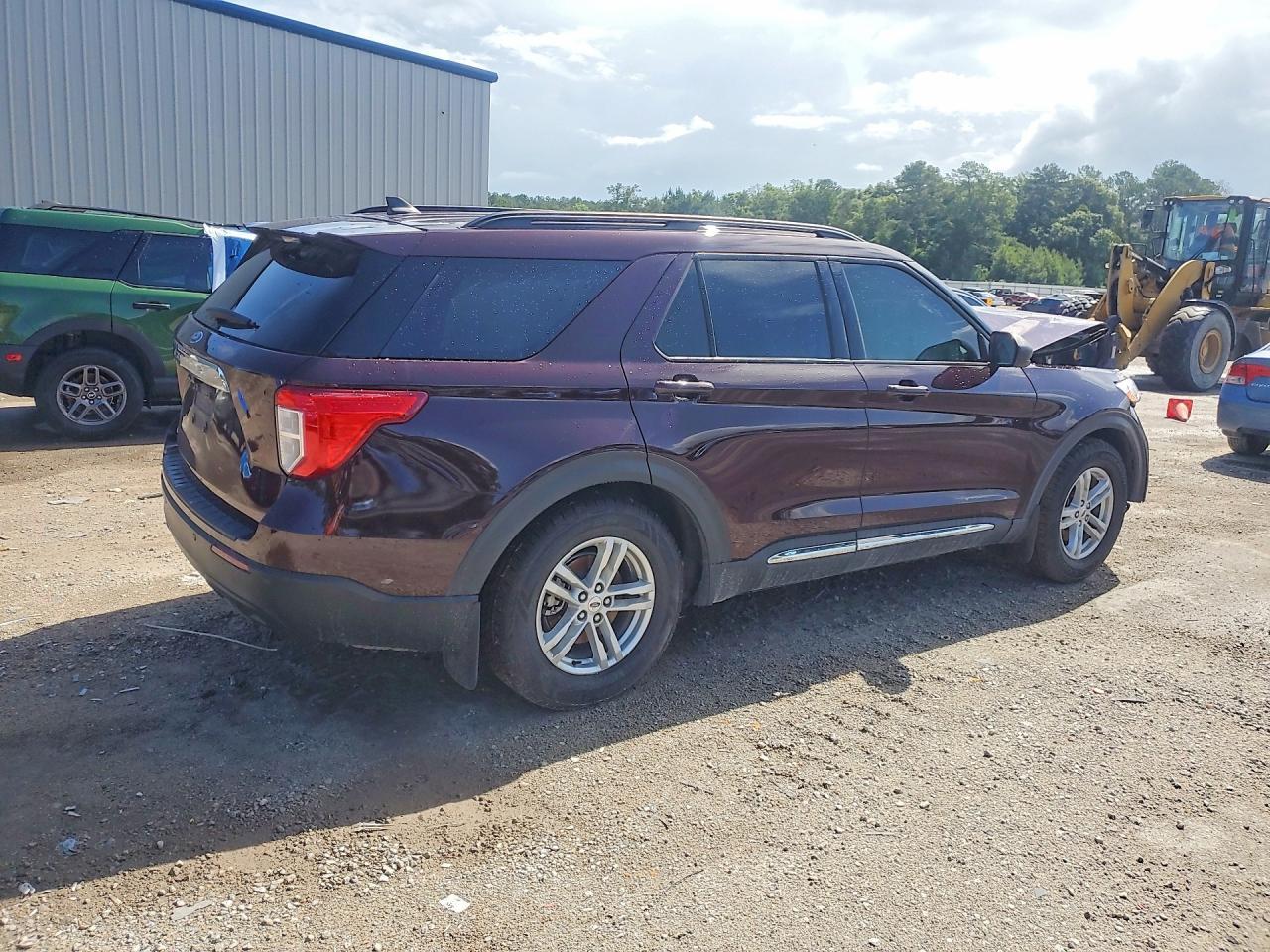 2023 Ford Explorer Xlt - Фото 3