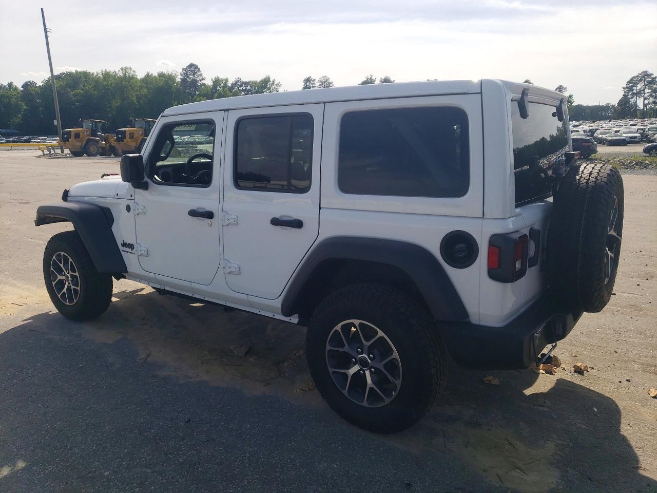 2026 Jeep Wrangler Sport - Фото 2