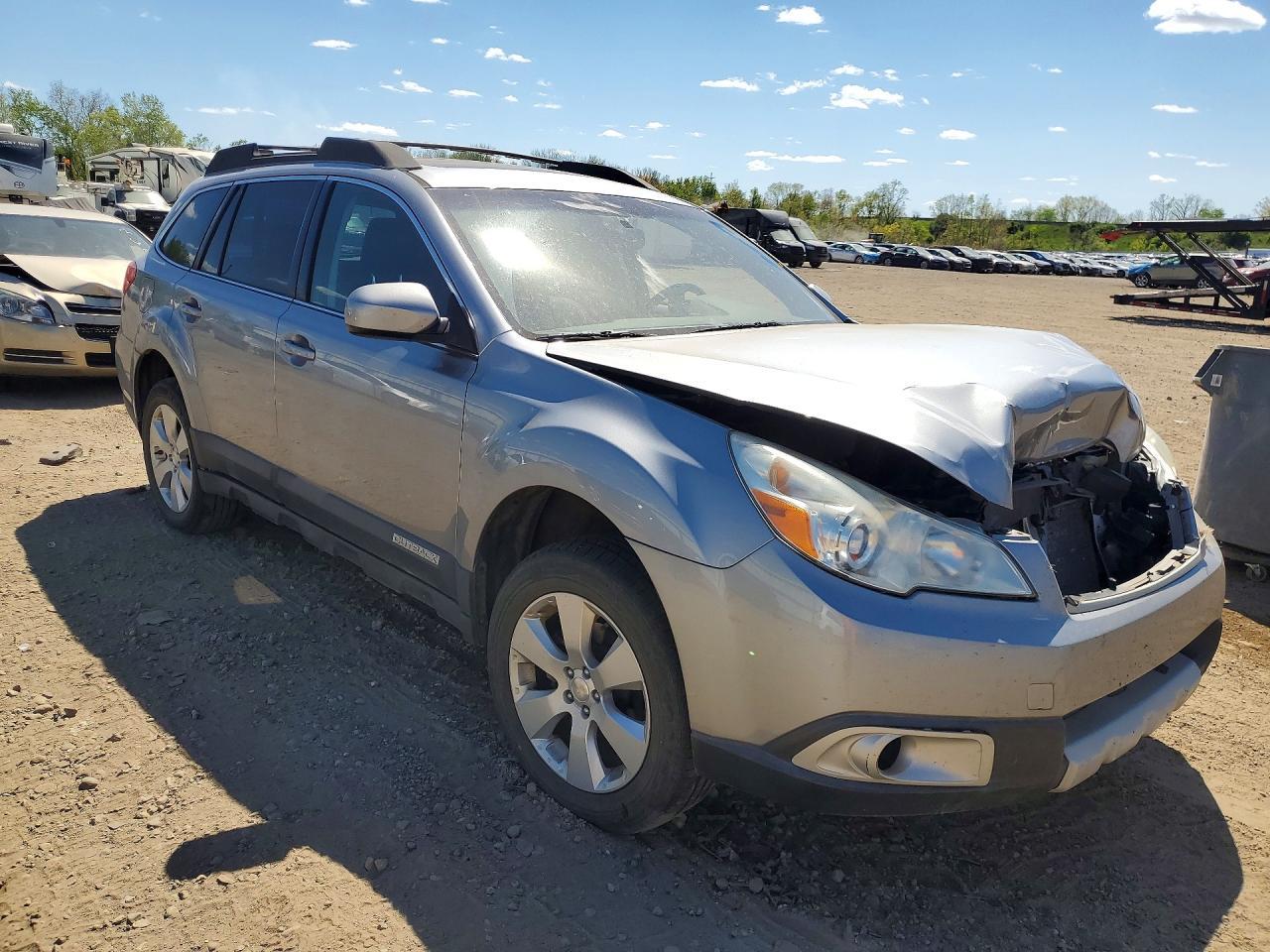 2011 Subaru Outback 2.5I Limited - Image 4