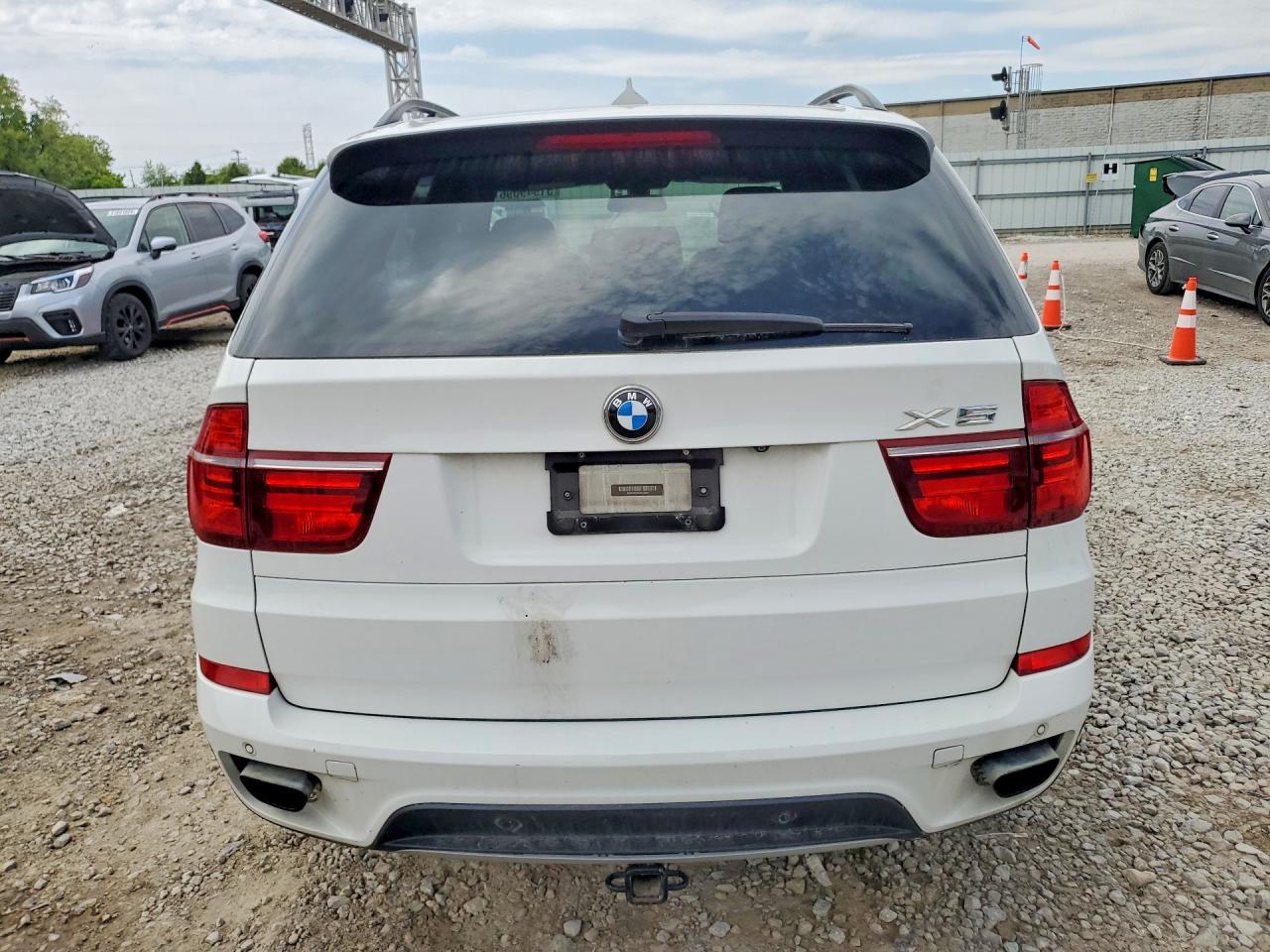 2013 BMW X5 xDrive50I - Image 6