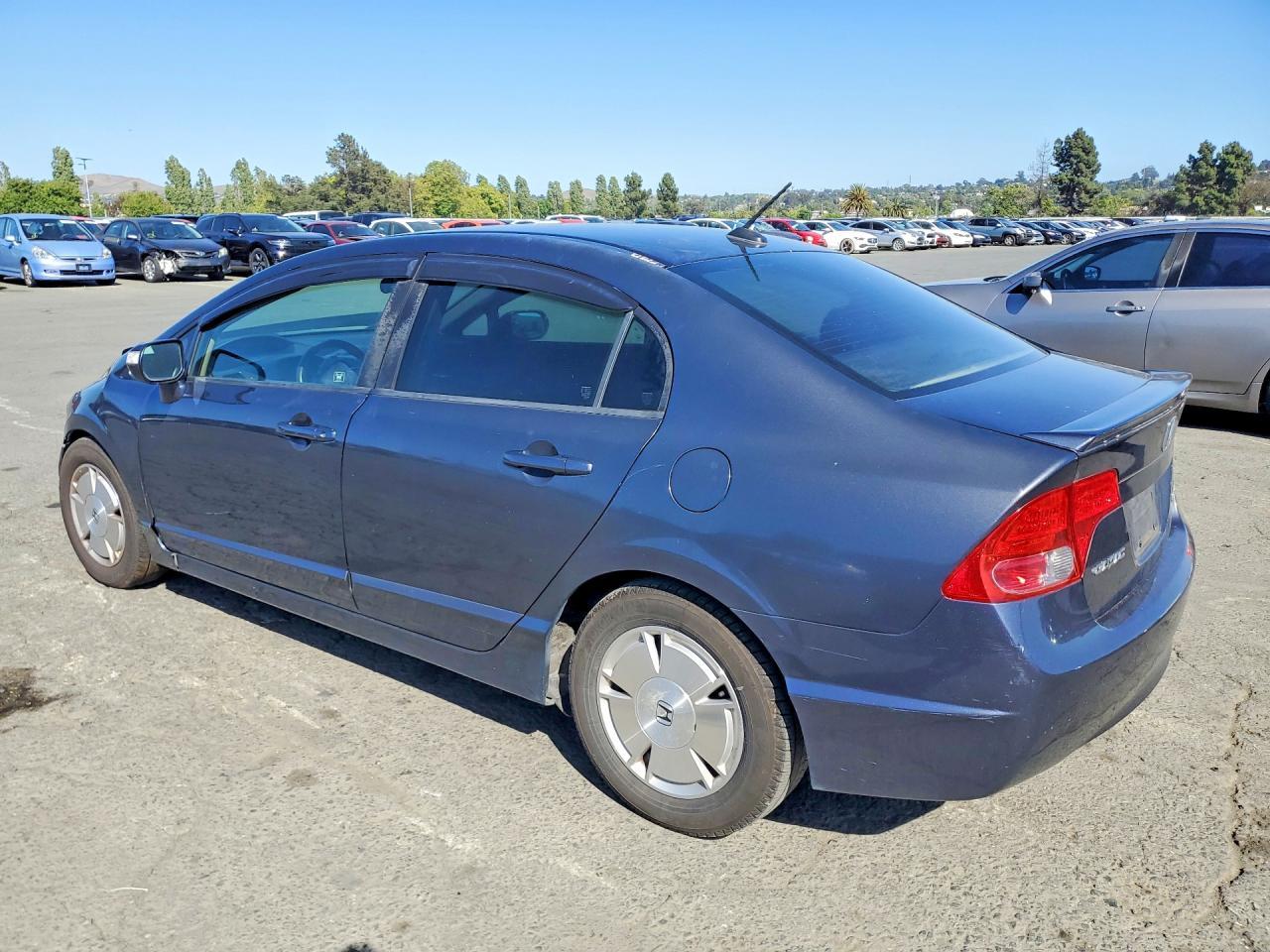 2008 Honda Civic Hybrid - Image 2