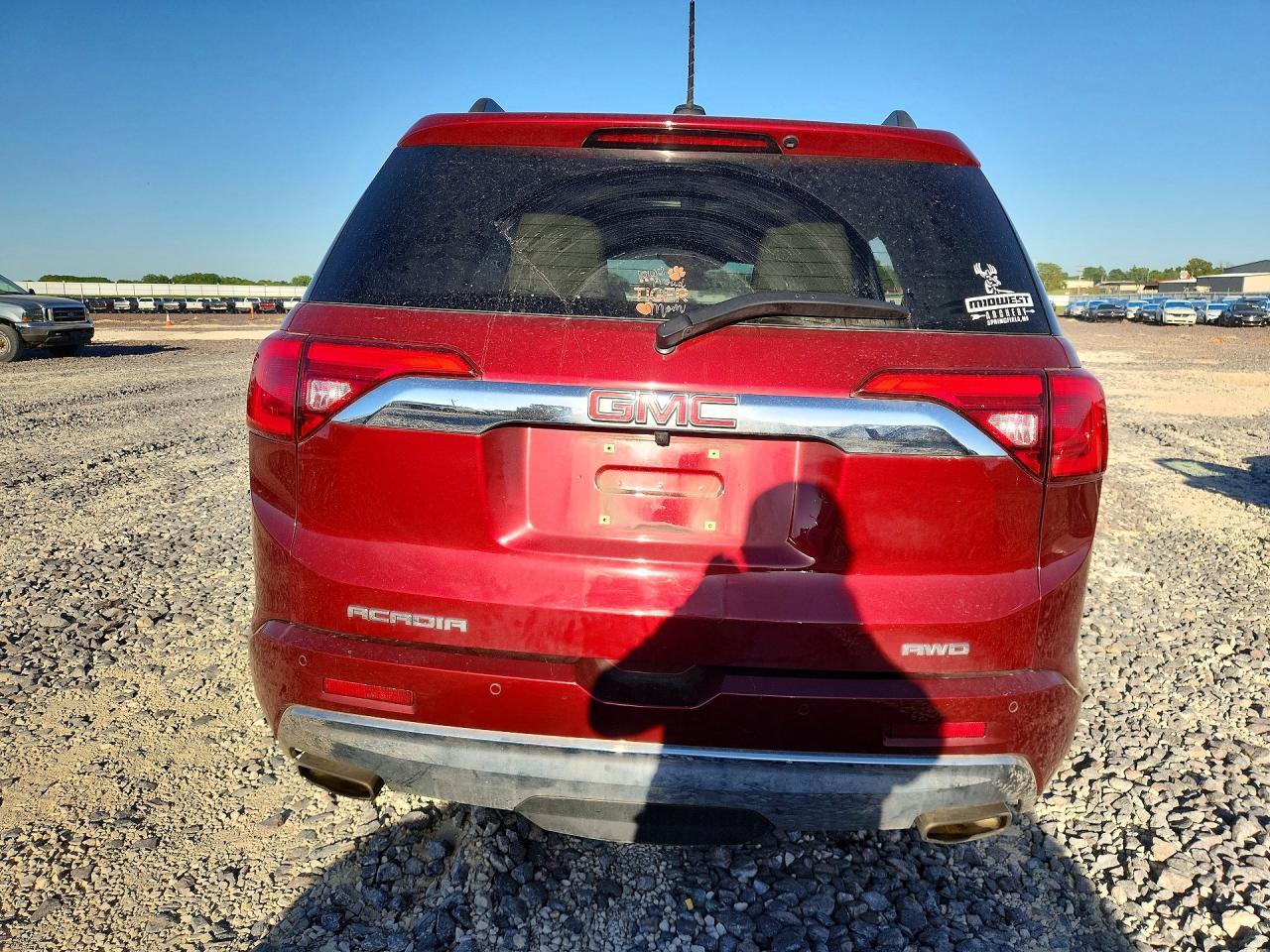 2018 GMC Acadia Denali - Фото 6