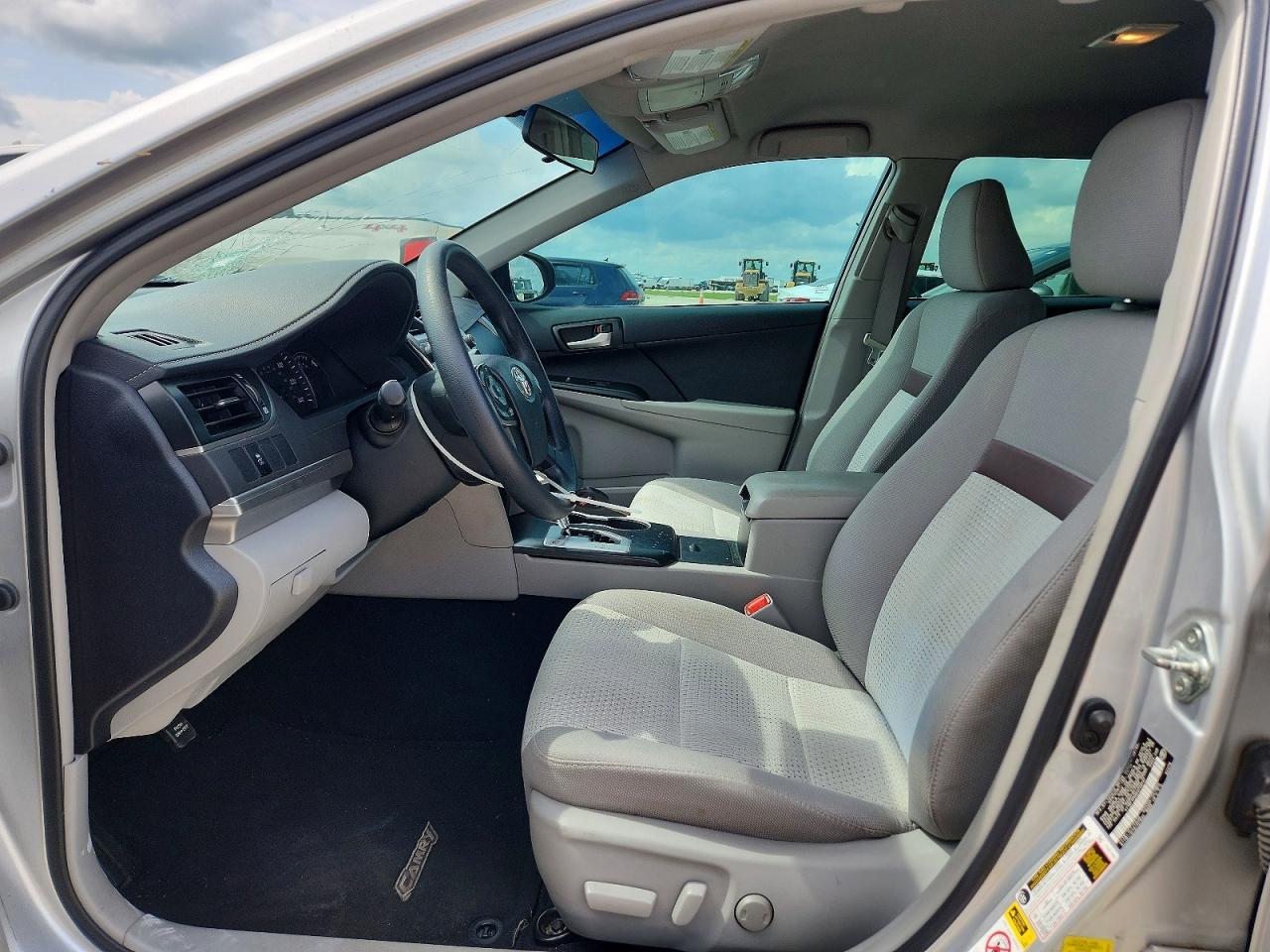 2014 Toyota Camry Le - Фото 7