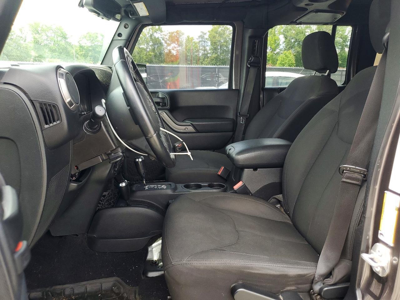 2016 Jeep Wrangler Unlimited Sport - Image 7