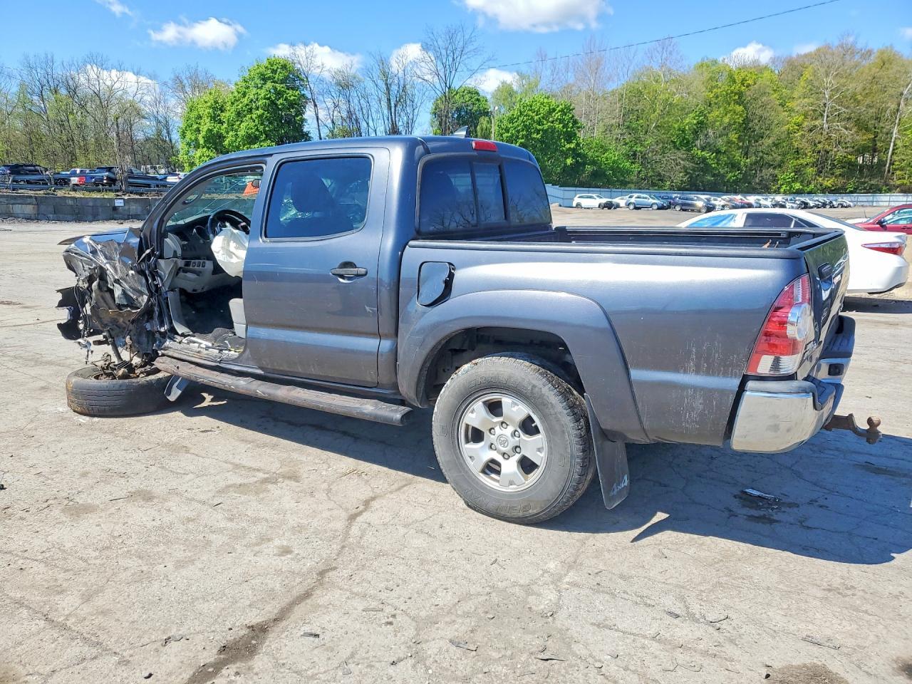 2014 Toyota Tacoma Double Cab - Фото 2