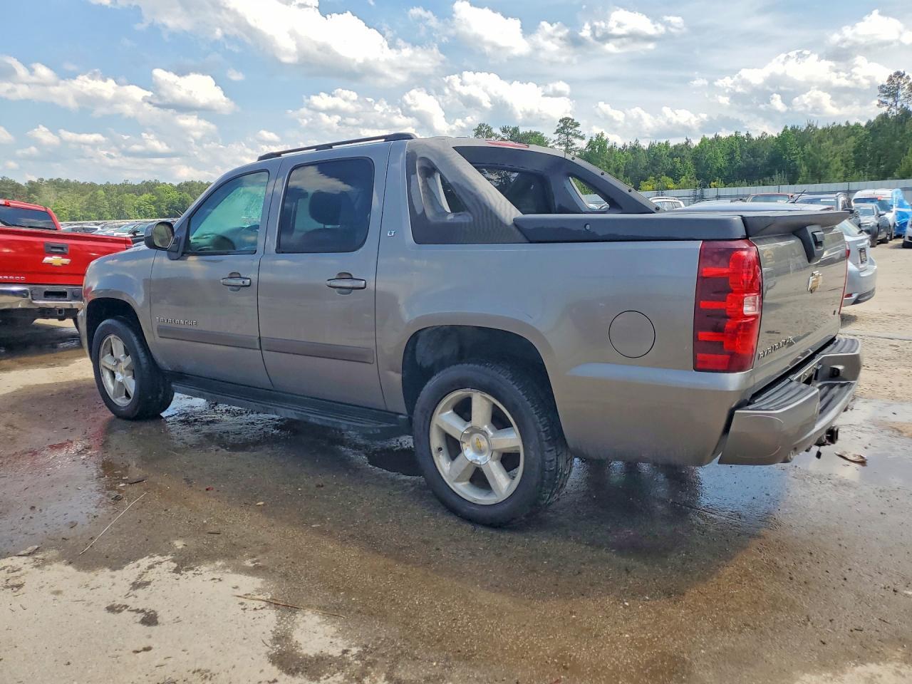 2007 Chevrolet Avalanche C1500 - Фото 2