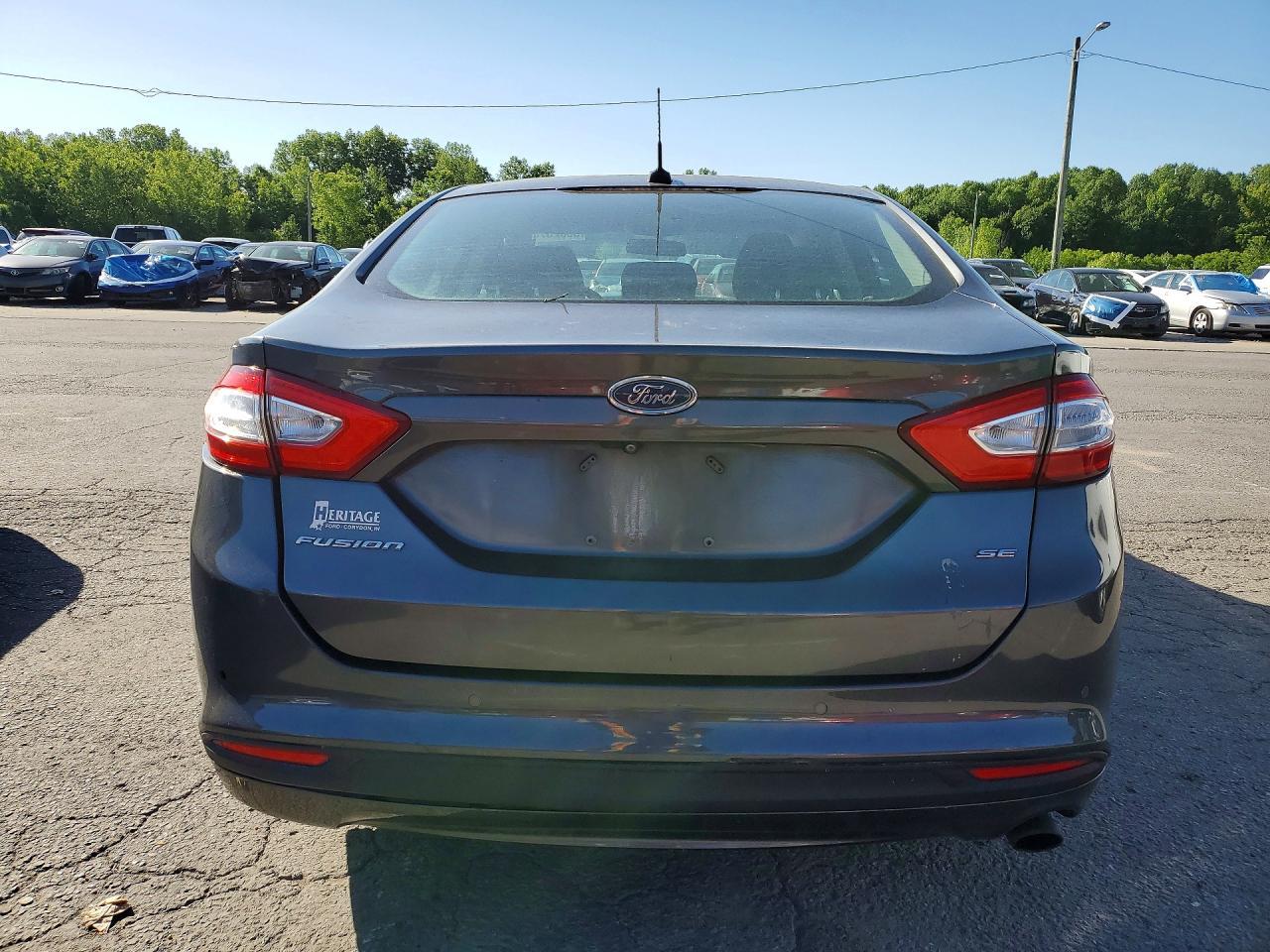 2016 Ford Fusion Se - Фото 6