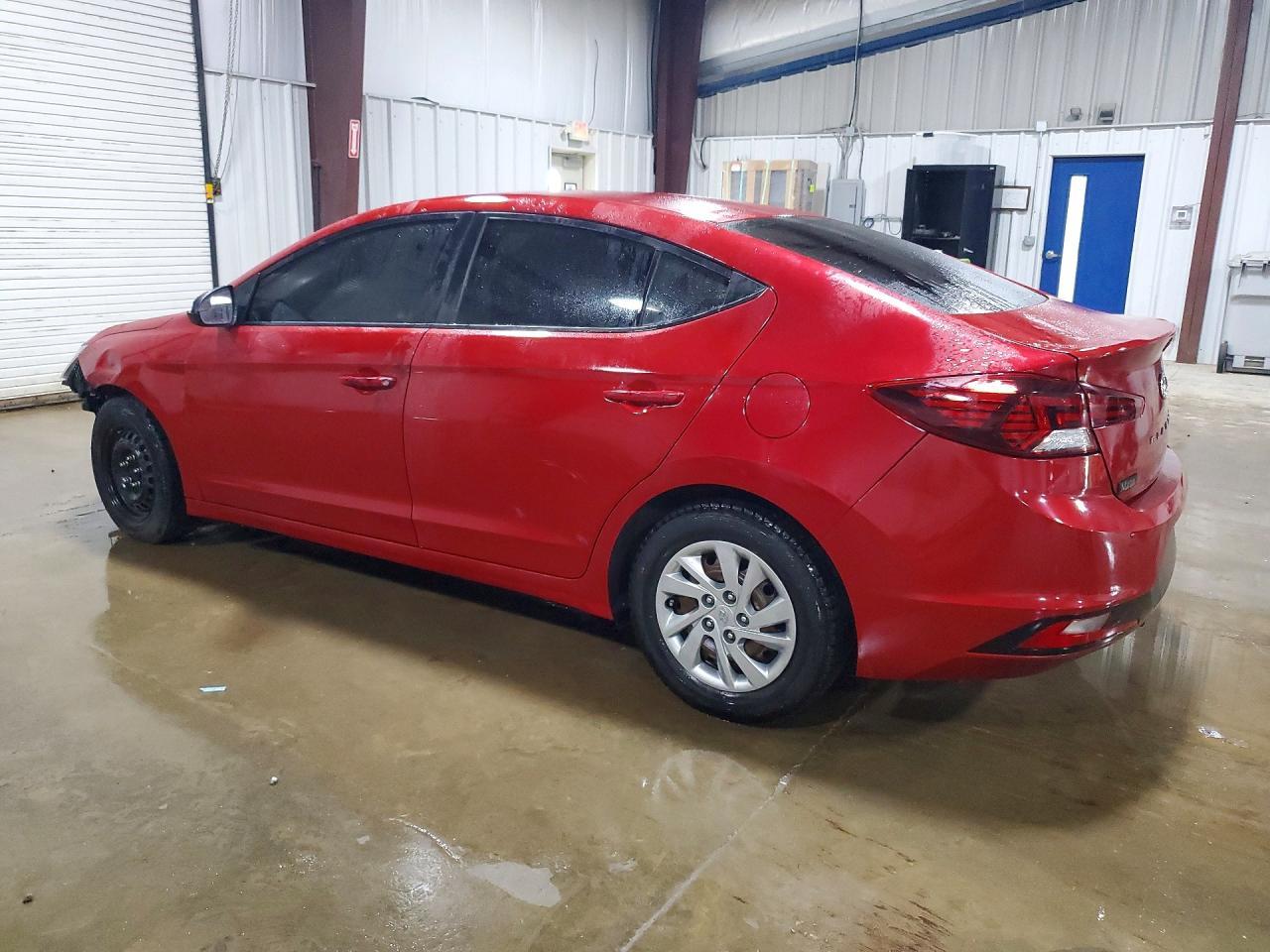 2019 Hyundai Elantra Se - Фото 2