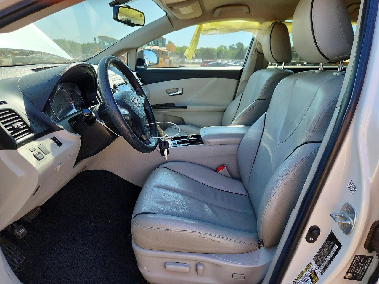 2011 Toyota Venza Awd 4Cyl - Image 7