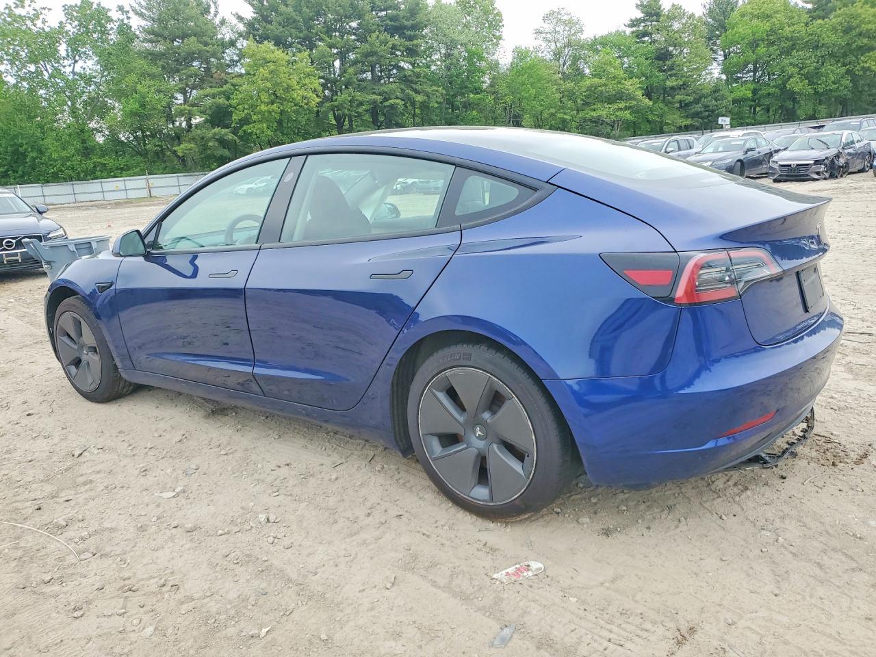 2023 Tesla Model 3 - Image 2