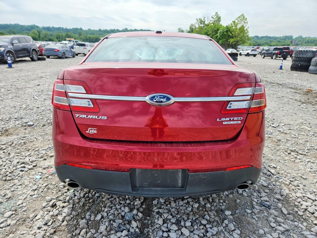 2016 Ford Taurus Limited - Фото 6