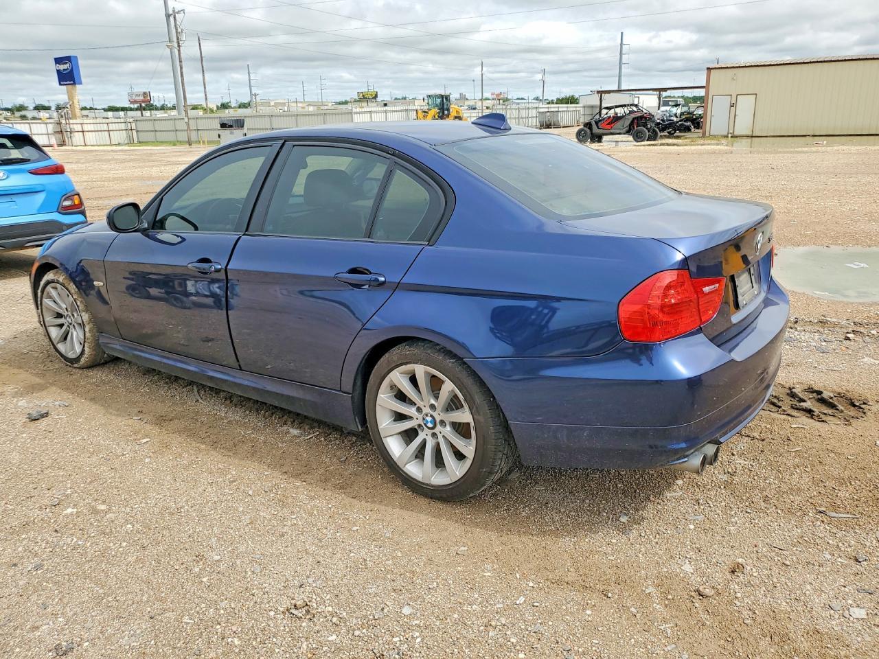 2011 BMW 328 I Sulev - Фото 2