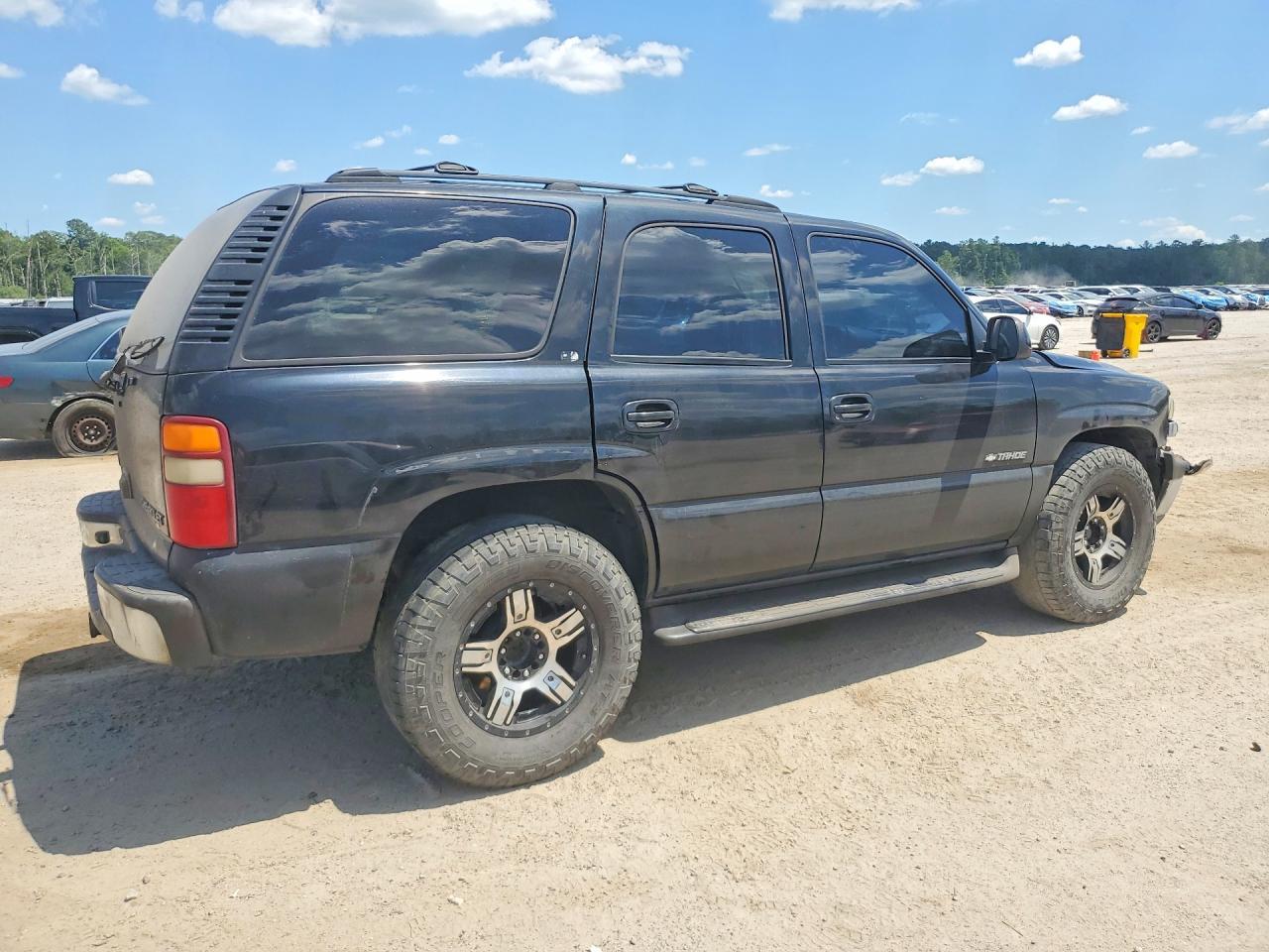2002 Chevrolet Tahoe K1500 - Image 3