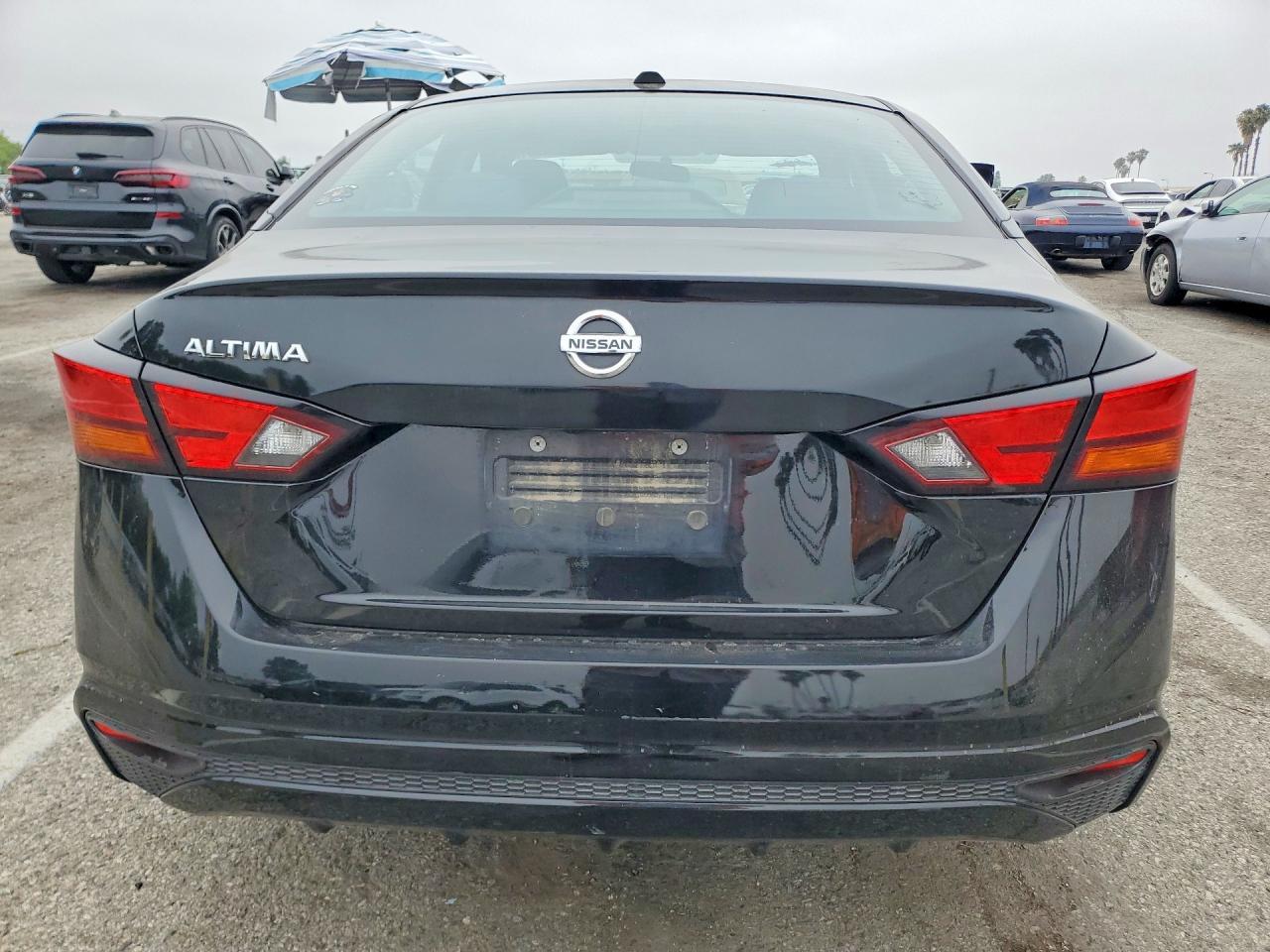 2020 Nissan Altima S - Image 6