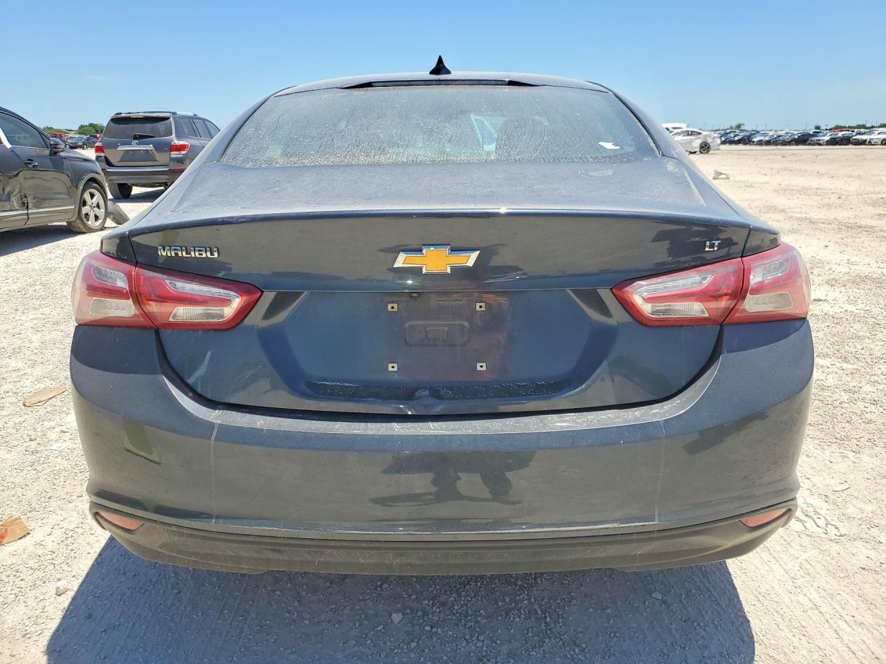 2021 Chevrolet Malibu Lt - Фото 6