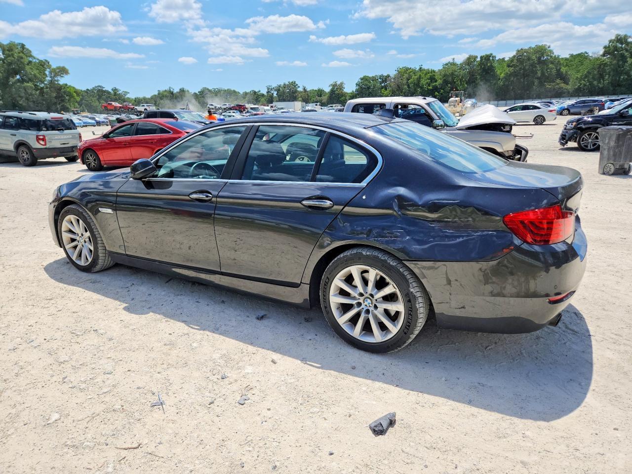 2015 BMW 535 Xi - Фото 2