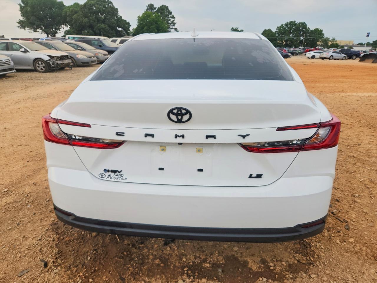 2025 Toyota Camry Le - Image 6