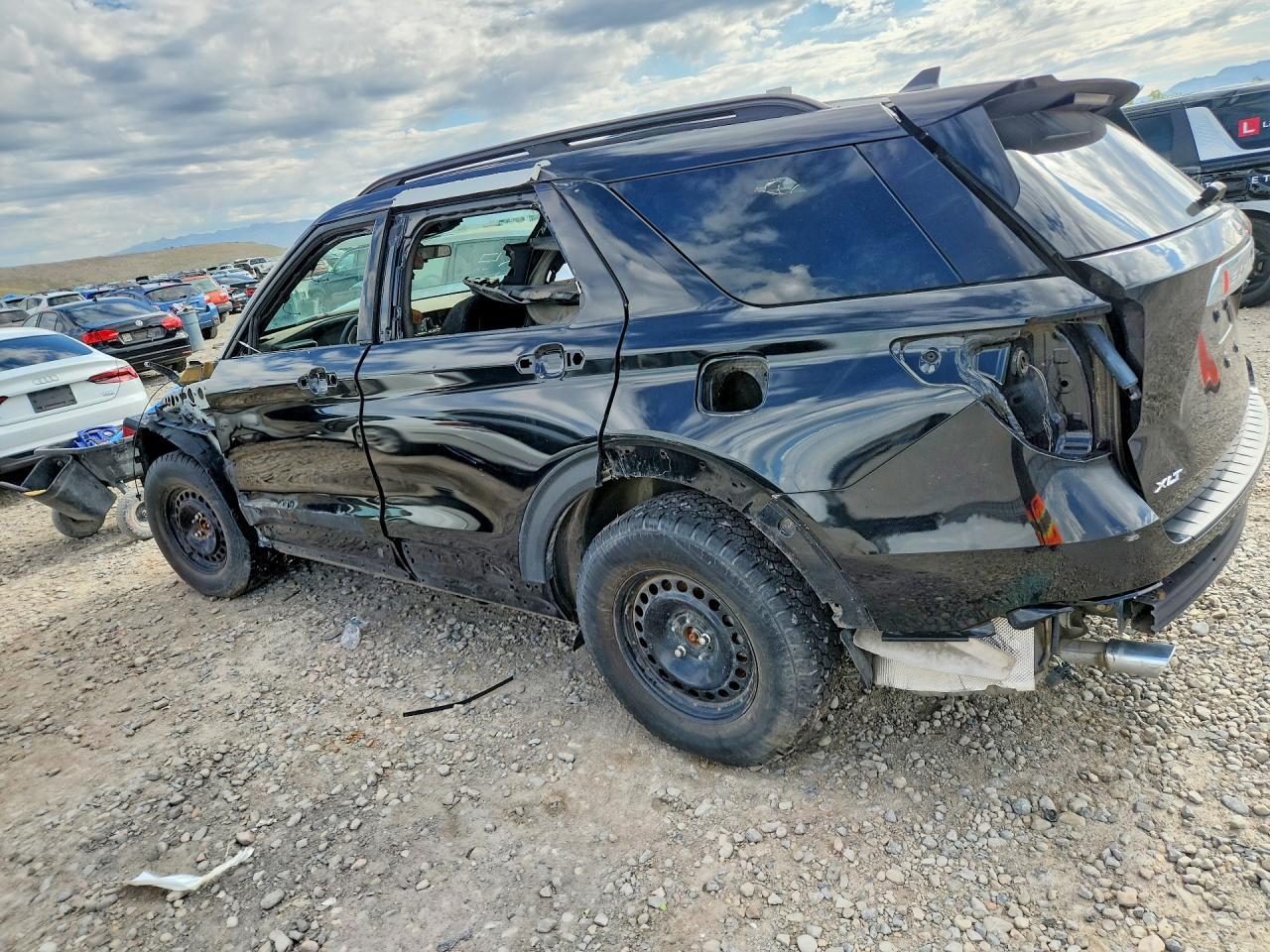 2021 Ford Explorer Xlt - Image 2