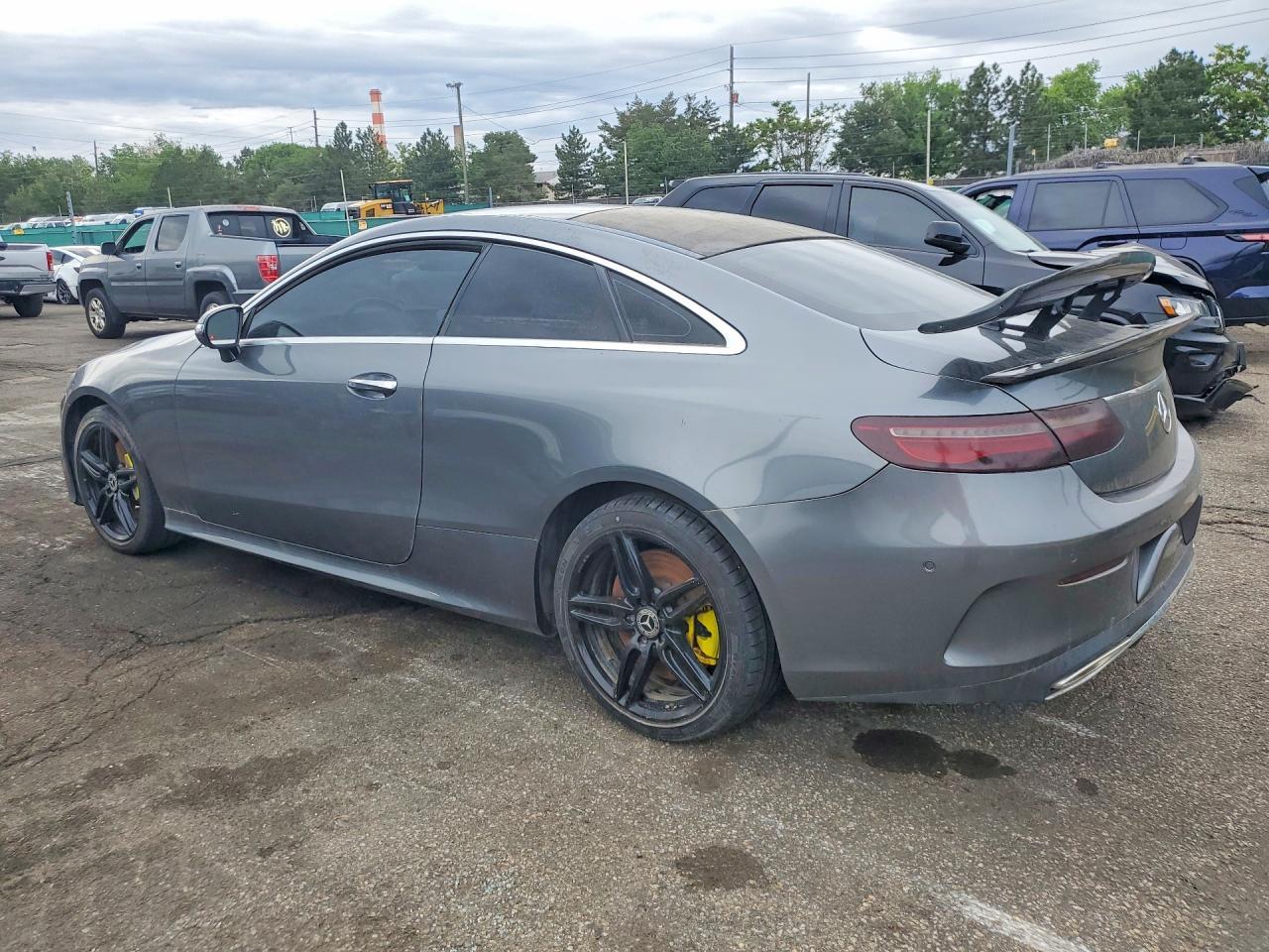 2018 Mercedes-Benz E 400 - Image 2