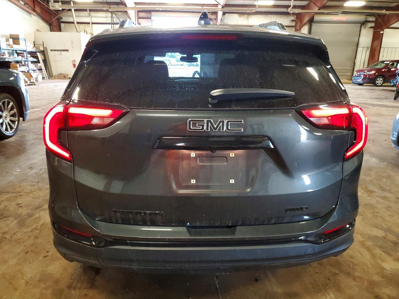 2019 GMC Terrain Sle - Image 6