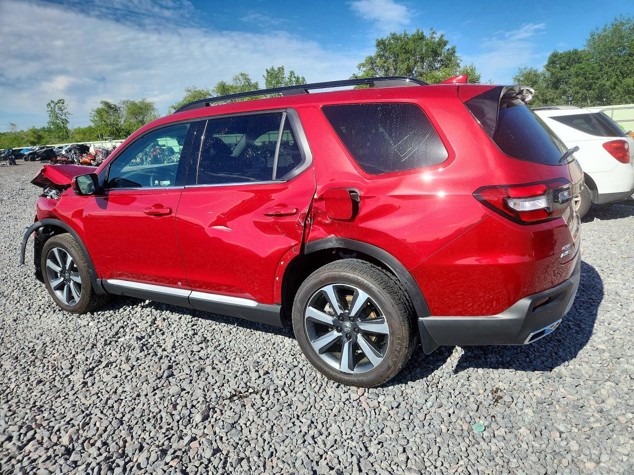 2025 Honda Pilot Touring - Фото 2